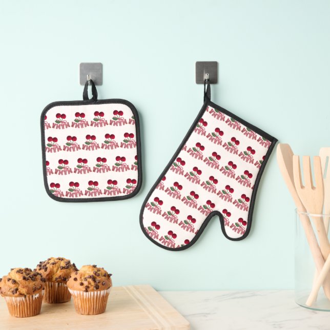 Mama Cherry Apron – Funny Kitchen Apron for Mom /  Oven Mitt & Pot Holder Set (Insitu(Hanging))