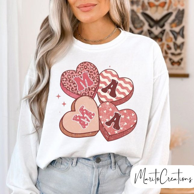 Mama Retro Groovy,Hearts Mama, Mother's Day,  Sweatshirt (Creator Uploaded)