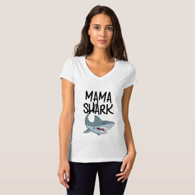 Mama Shark Funny Mothers Day Gifts T-Shirt