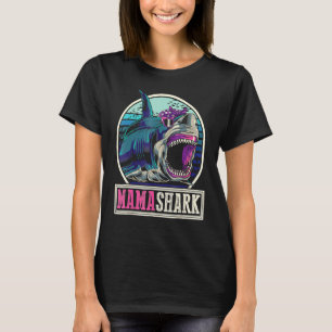 Mama Shark Ocean Mom Animal Sea Monster Mothers Da T-Shirt