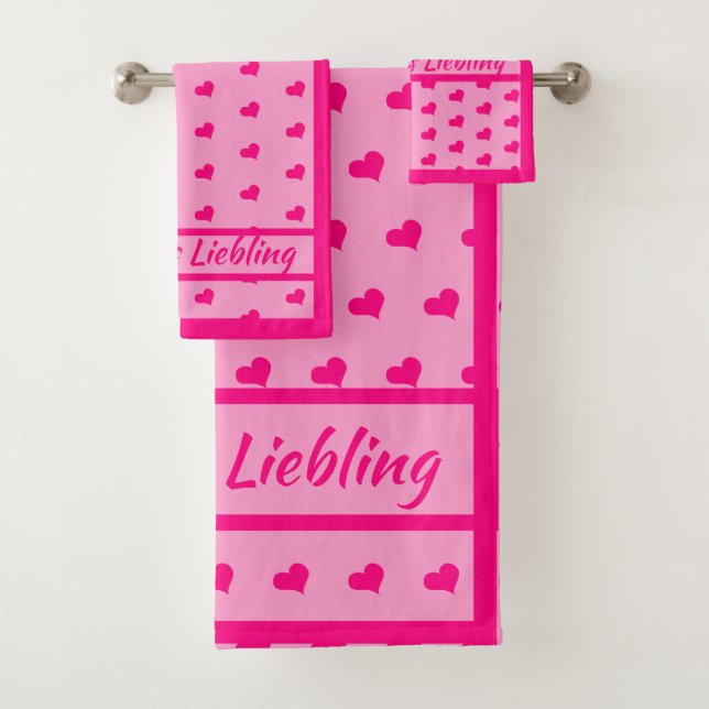 Mama's favorite pink hearts bath towel set (Insitu)