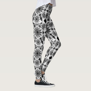 Mandala pattern in black, white and gray / grey leggings