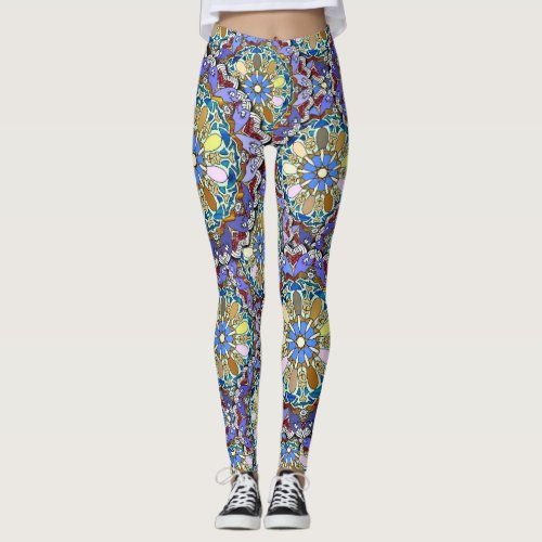 Mandala Style Doodle Art Layers Leggings