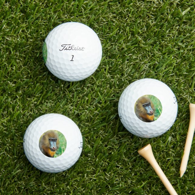 Mandrill 002 golf balls (Insitu Grass)