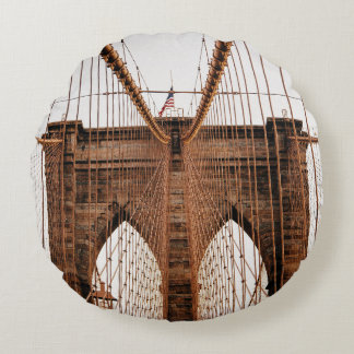 MANHATTAN BRIDGE NEW YORK ROUND PILLOW