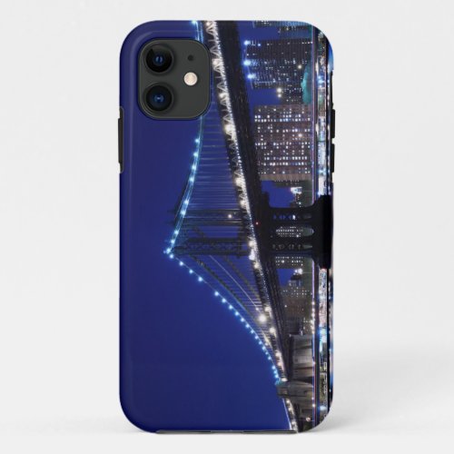 Manhattanbrcke und _Skyline nachts iPhone 11 Case