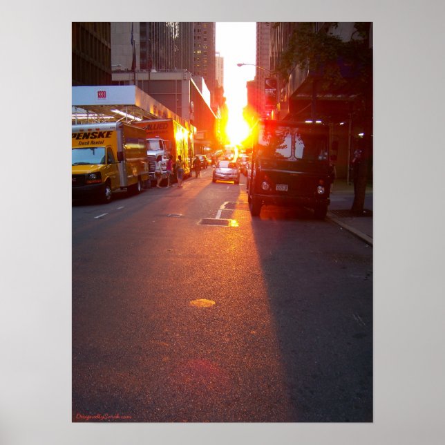 Manhattanhenge Poster (Front)