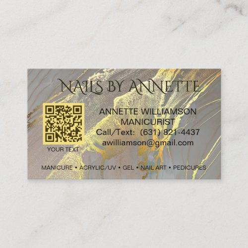 Manicurist Nail Technician Gold Accent  Business Card