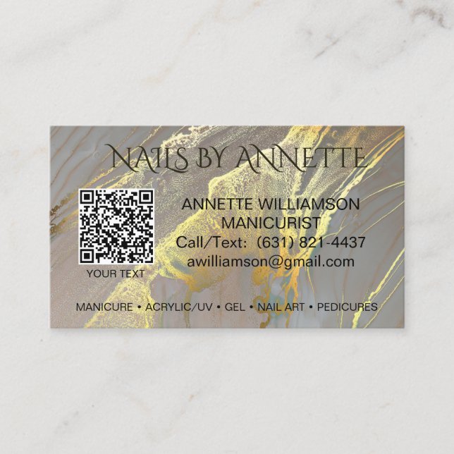 Manicurist Nail Technician Gold Accent  Business Card (Front)