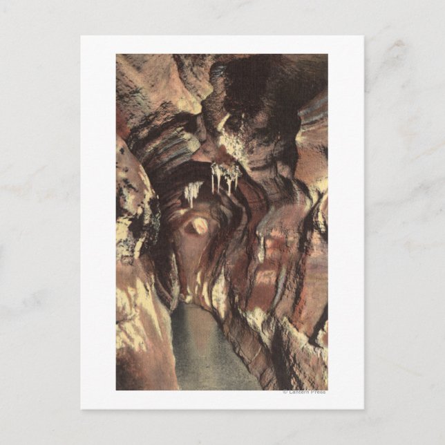 Manitou Springs, Colorado - Majestic Hall Postcard (Front)