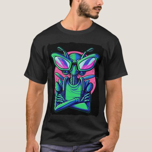 Mantis with Sunglasses T_Shirt