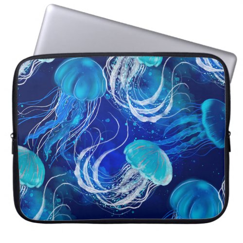 Many blue jellyfishes swimming underwater Seamles Laptop Sleeve