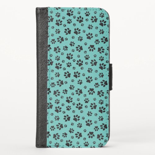 Many Pawprints Design Smartphone Wallet Case