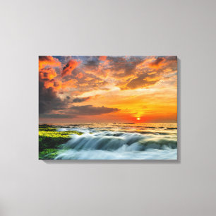 Manyar Beach At Sunrise Canvas Print