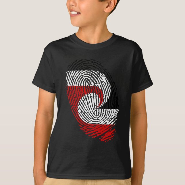 Maori flag fingerprints T-Shirt (Front)