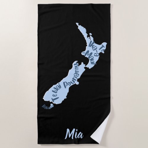 Map of Aotearoa NZ islands in their Māori names Beach Towel