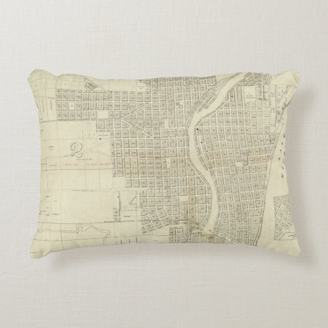 Map of Milwaukee Decorative Pillow (Front)