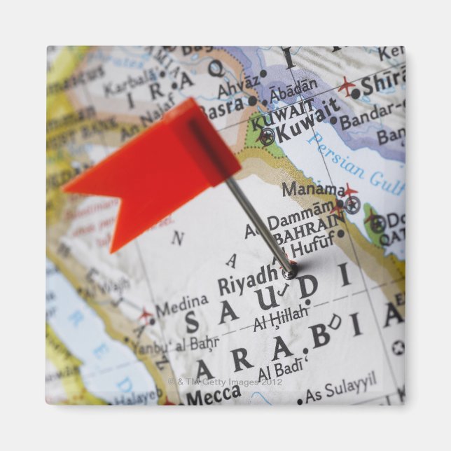 Map pin placed in Riyadh, Saudi Arabia on map, Magnet (Front)