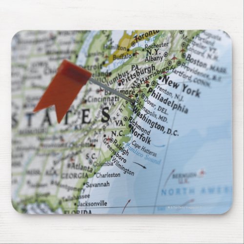 Map pin placed on Washington DC on map Mouse Pad