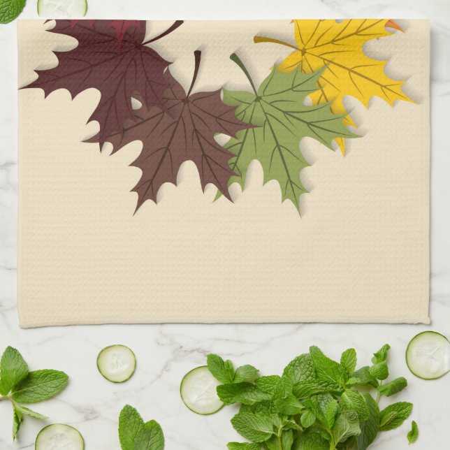 Maple leaf circle towel (Folded)