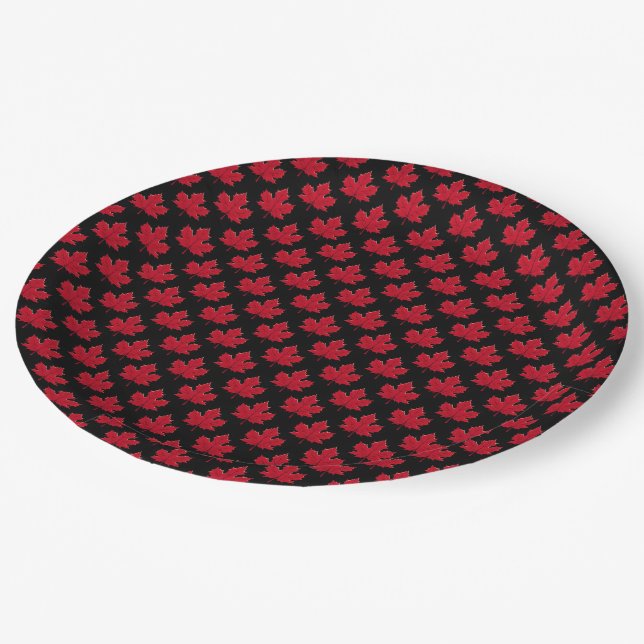 Maple Leaf Pattern Paper Plates (Angled)