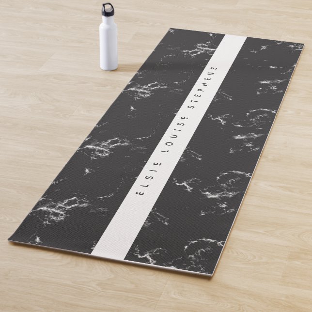 marble effect personalized yoga mat (In Situ)