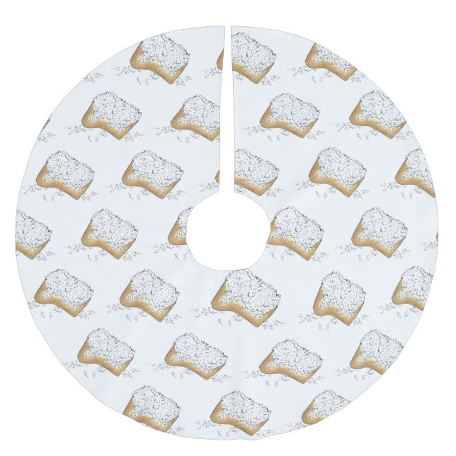 Mardi Gras Beignet Pastry New Orleans Louisiana Brushed Polyester Tree Skirt (Front)
