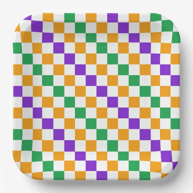 Mardi gras diagonal checkerboard pattern paper plates (Front)