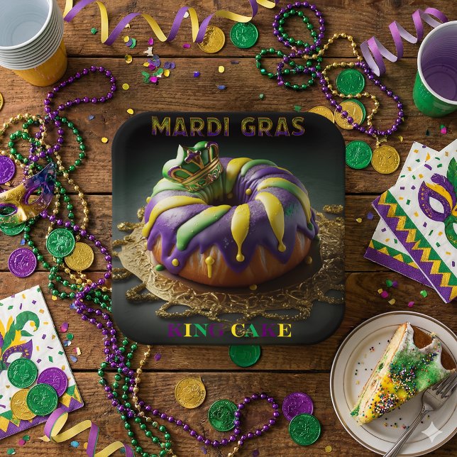 Mardi Gras King Cake With Crown Paper Plates (Creator Uploaded)