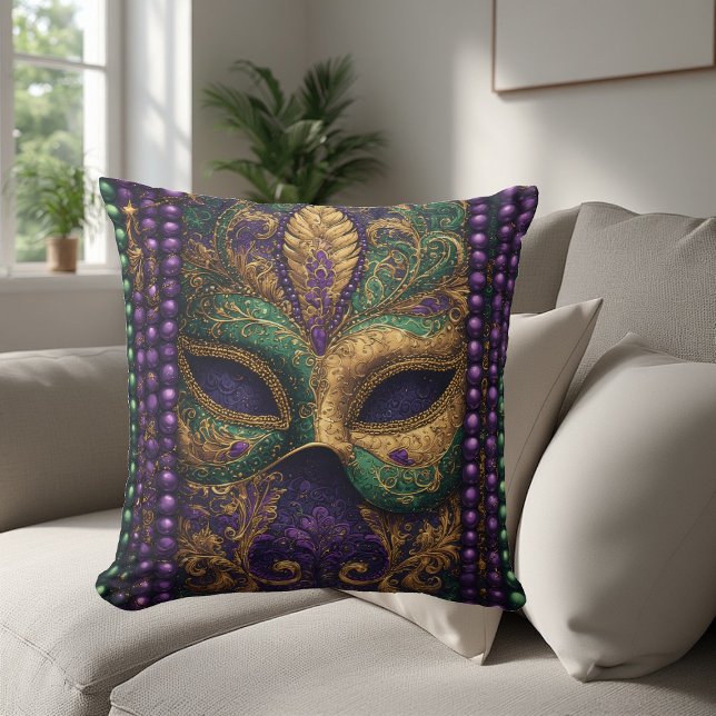 Mardi gras Masquerade Mask Gold Bead Fleur-de-Lis Throw Pillow (Mardi gras Masquerade Mask Gold Bead Fleur-de-Lis Throw Pillow)