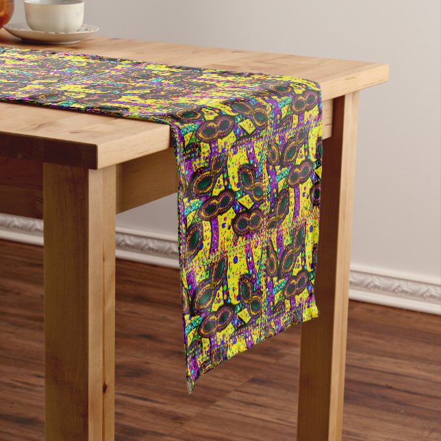 MARDI GRAS SHORT TABLE RUNNER (In Situ)