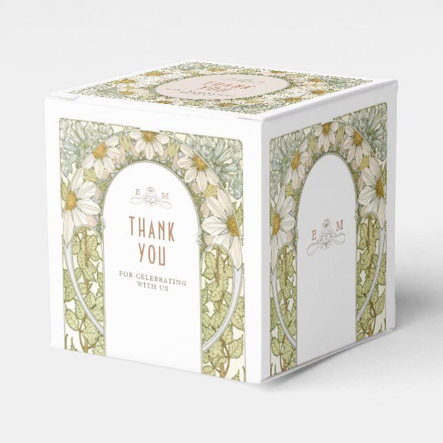 Marguerite Daisy Delicate Art Nouveau Mucha Favor Boxes (Front Side)
