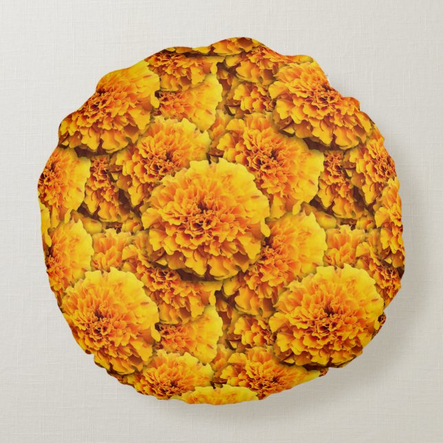 Marigold bouquet - golden orange round pillow (Back)