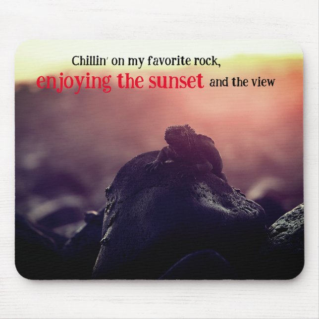 Marine iguana sunbathing mouse pad (Front)