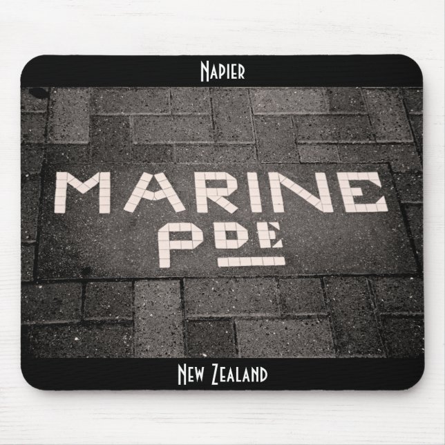 Marine Parade, Napier, New Zealand Mouse Pad (Front)