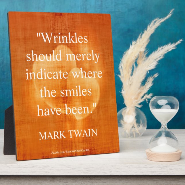 Mark Twain Birthday Quote With Hearts Plaque (Side)