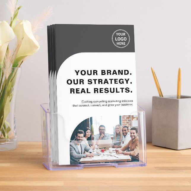 Marketing Creative Agency Portfolio Modern  Brochure (Insitu)