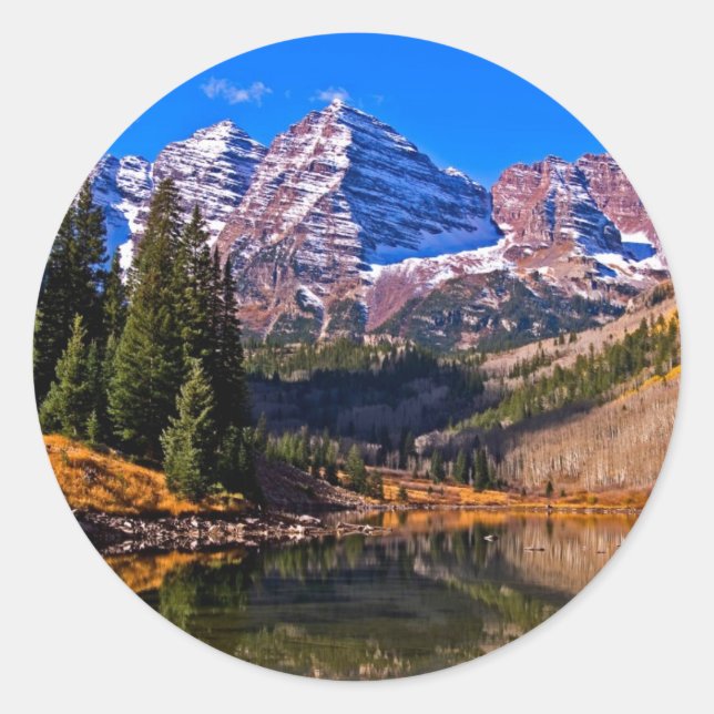 Maroon Bells Classic Round Sticker (Front)
