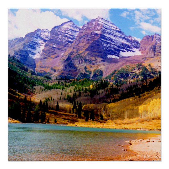 Maroon Lake and the Maroon Bells in Autumn Poster (Front)