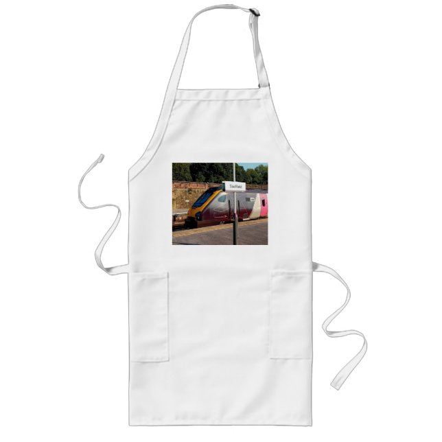 Maroon train long apron (Front)