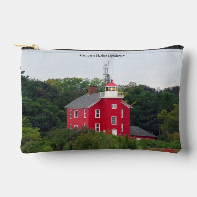 Marquette Harbor Lighthouse zipper bag (Front)