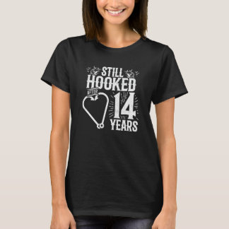 Married 14 Years - Fishing Couple - 14th Wedding A T-Shirt