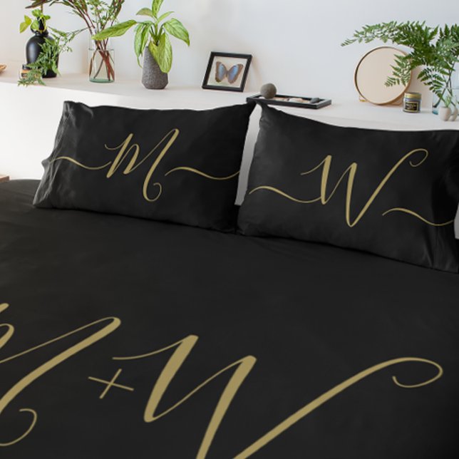 Married couple elegant initial monogram black gold pillow case (Monogrammed pillow case set script black and gold.)