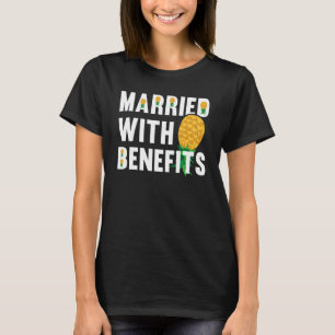 Married With Benefits Swinger Couple Swingers T-Shirt