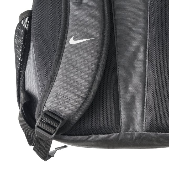 nike backpack leash Amazon.com | 3Brand Mesh One Size (30L) (Black/White) It has a separate padded laptop compartment to help keep your tech safe and organised Nike Volleyball Backpack - Pink/Grey