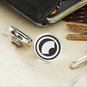 Maru Jigami Lapel Pin
