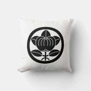 Maru ni Sanbon'ashi Tachibana Throw Pillow