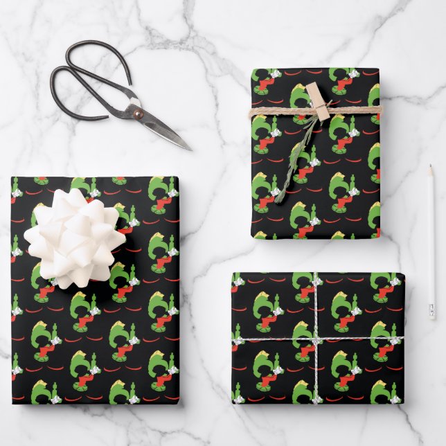 MARVIN THE MARTIAN™ Silhouette With Raygun Wrapping Paper Sheets (Front)