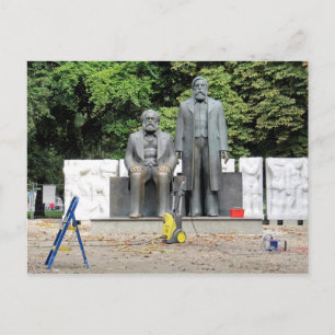 Marx-Engels Denkmal Berlin Postcard