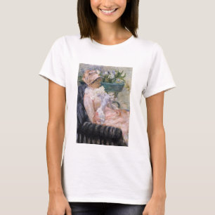 Mary Cassatt - The Cup of Tea T-Shirt